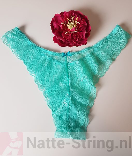 Kanten slipje groen