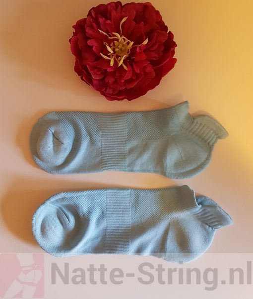 Zachte sokjes in lichtblauwe kleur