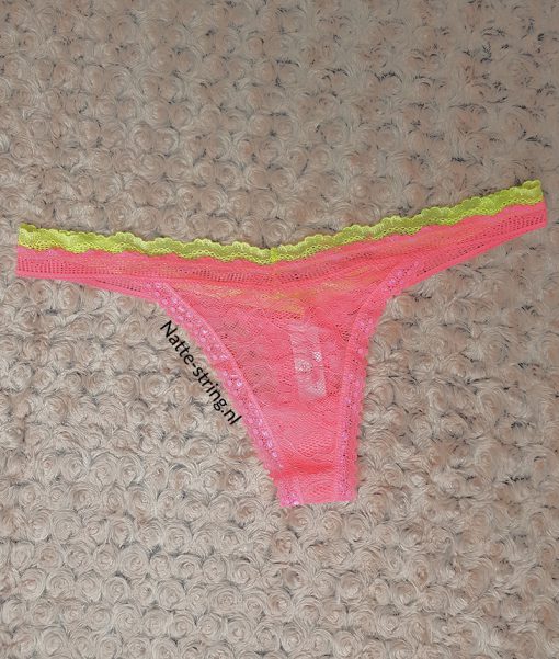 Roze met geel kanten gedragen string