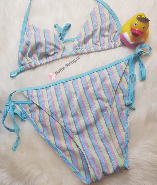Lekkere veel gedragen regenboog bikini setje