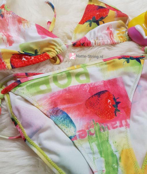 Leuke aardbeiprint bikini setje veel gedragen geweest - Afbeelding 2