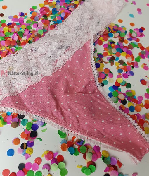 Geile gedragen string roze stipjes - Afbeelding 2
