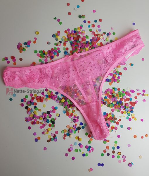 Lekker gedragen zomers stringetje in de kleur roze