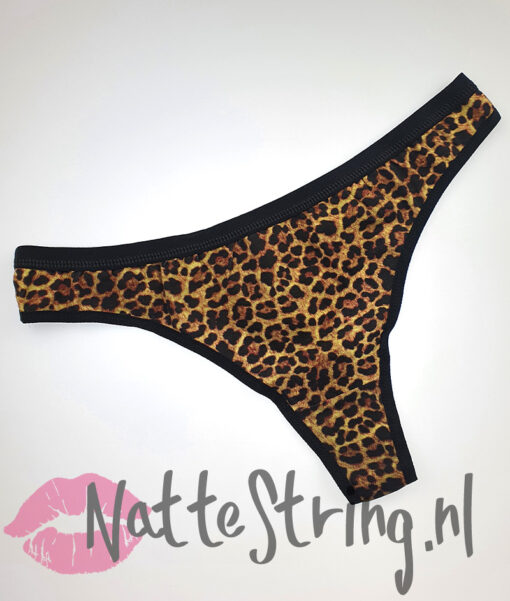 Panterprint string lekker gedragen