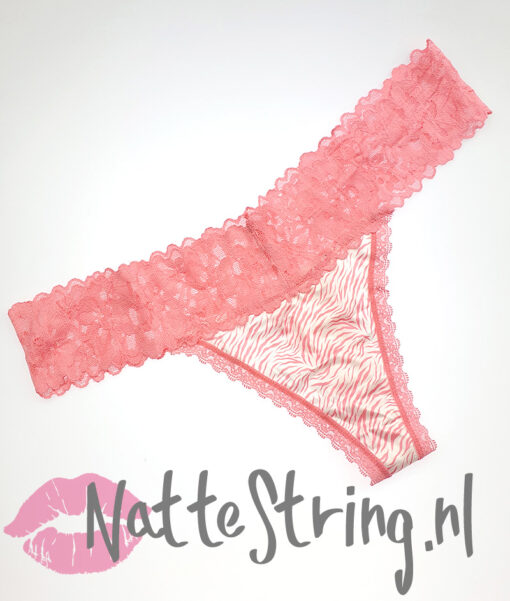 String met sexy printje door mij gedragen