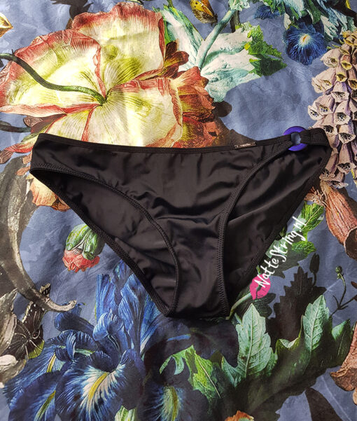 Door mij gedragen zwart bikini broekje